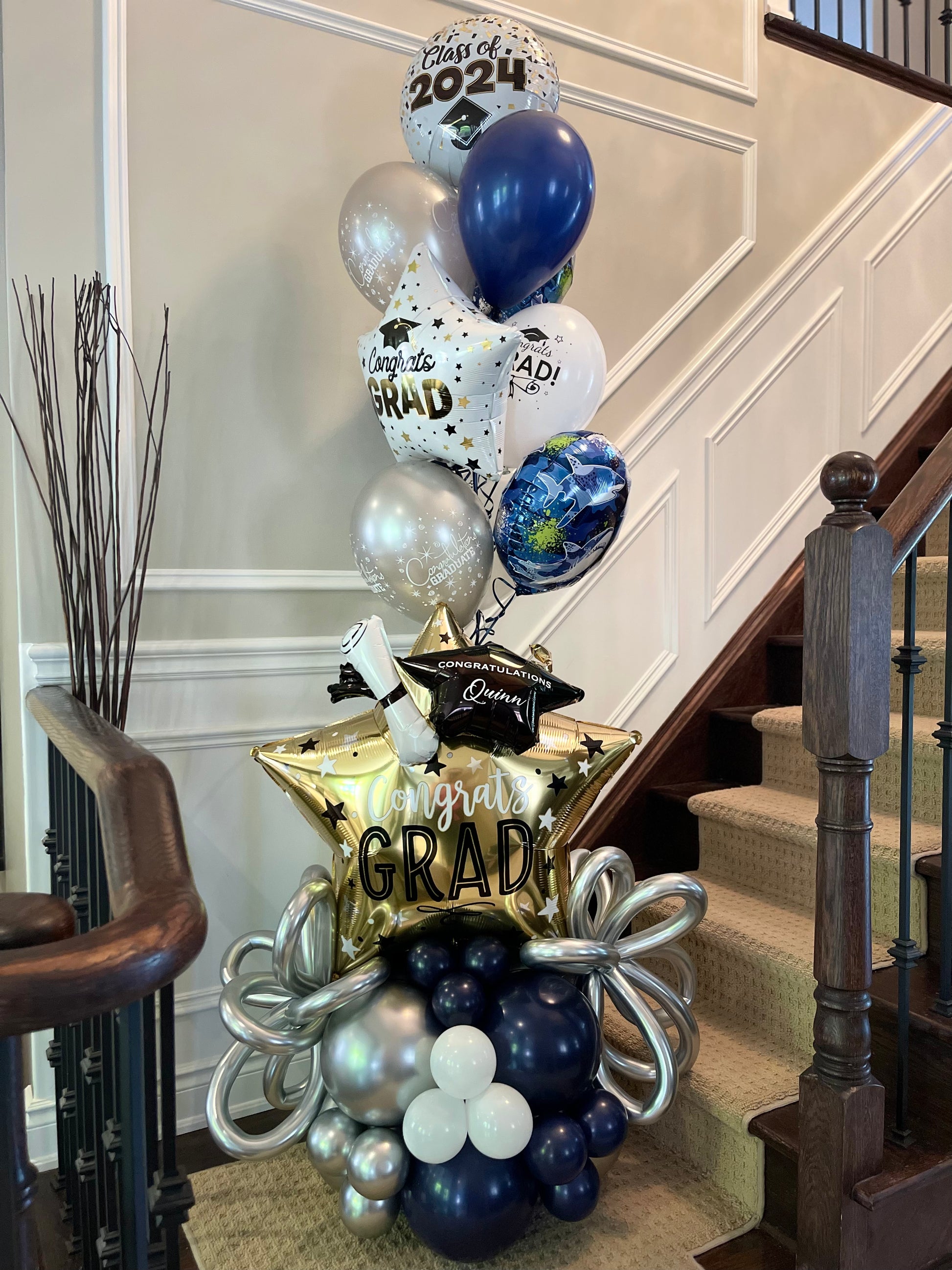Graduation Balloon Arrangement – AC Balloons